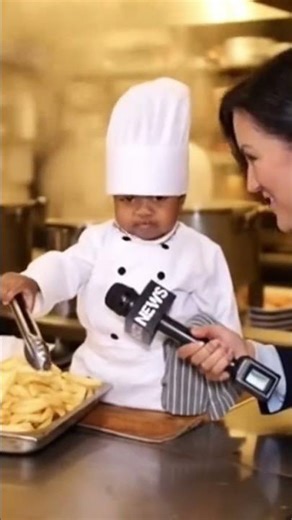 "crispy fries, cutie reply!!!","small chef, big interview!!"👻🩵#shorts#viral #