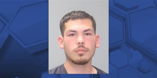 Columbus officer arrested on child molestation charge