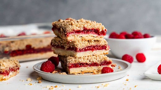 Raspberry Streusel Dessert Bars