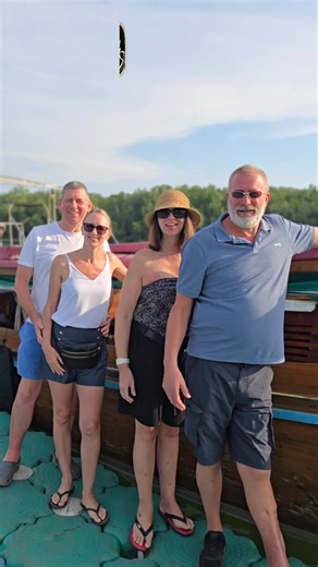 Rung Ontour Khaolak on Instagram: "🌴 James Bond Island + Canoeing at Lod Cave + Monkey Temple 🐒 Discover the highlights of Phang Nga Bay in one amazing day. Visit the world-famous James Bond Island (Koh Tapu), enjoy a peaceful canoeing experience at Lod Cave, and stop at the Monkey Temple to see playful monkeys and explore a beautiful limestone cave temple. ✨ Highlights Visit iconic James Bond Island Canoe through Lod Cave with local paddlers Explore hidden lagoons and mangrove forests Visit t