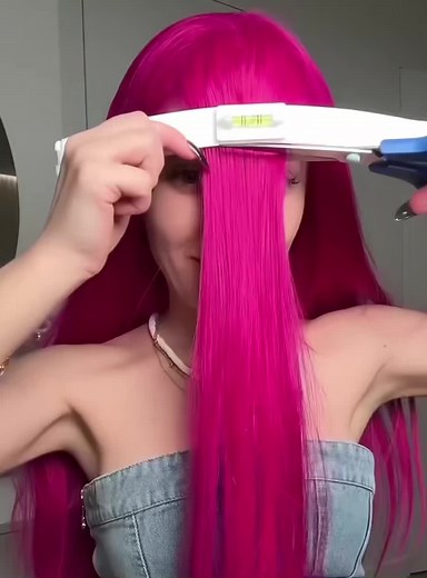 Cut bangs fail😂😂😂#funnytiktok #funnyvideos #tiktok #foryour #fail #funny
