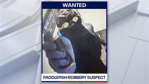Paddlefish at Disney Springs robbed by goggles-wearing, masked man: Deputies
