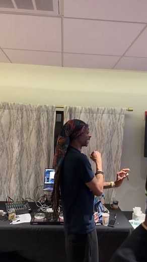 🔥🔥🔥When@Snoop Dogg vibes to Too Long with the HOTTEST Southern Soul Producer @KANG and @Kinggeorge803 🔥🔥🔥#snoopdogg #southernsoul #kinggeorge