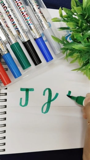 3 Easy Ways To Letter -J.💖📒 #lettering #calligraphy #ElegantScripts