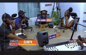 38K views · 2K reactions | ️ Dans une interview récente, Elown a révélé une discussion franche qu’il a eue avec Didi B. Selon ses propos, il aurait conseillé à Didi B de ne pas toujours tendre la main à des personnes qu’il connaît à peine.  Life Radio | Elefan 2 Rap | Facebook