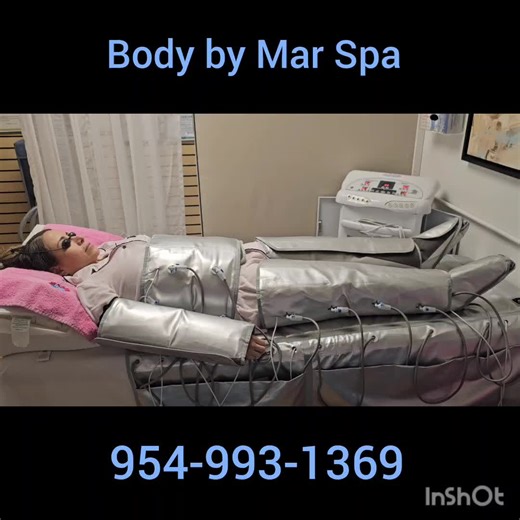 Pressotherapy Beneficts!! Lymphatic Drainage: Pressotherapy stimulates the lymphatic system, which helps to drain excess fluid, toxins, and waste products from the body. This can reduce swelling, improve circulation, and boost the immune system. Reduced Pain and Inflammation: By promoting lymphatic drainage, pressotherapy can alleviate pain and inflammation associated with conditions such as lymphedema, venous insufficiency, and post-surgical recovery. Enhanced Muscle Recovery: Pressotherapy can