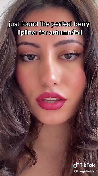 Maybelline Lip Liner in Divine Wine: The Perfect Berry Shade for Autumn/Fall