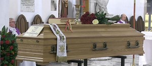 Pogrzeb ks. Piotra Pawlukiewicza. Transmisja z uroczystości online!