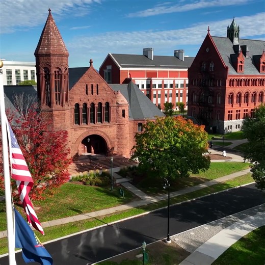 How does AI upscaling improve video & game image quality? 🤔 #AIDecoded breaks down how it's done on your local GPU using RTX Video, in the cloud w/ GeForce NOW & on NVIDIA SHIELD. Read → https://nvda.ws/4cIGy3T | NVIDIA GeForce Australia & New Zealand