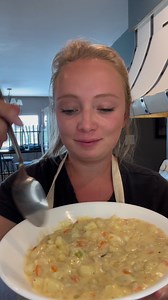 Day 2 of 7 SOUP WEEK! Homemade clam chowder✨ sauté 1/2 cup diced celery, 1 cup diced carrots, 2 cup diced potatoes, and 2 cloves of diced garlic. Add in three cans of clam juice and simmer over medium heat until vegetables are tender. Next make your roux, half cup butter with one small diced onion sauté for two minutes. Add in 1/4 cup flour and cook an additional minute. Pour over 1 pint of heavy cream, mix well until thickened if needed add additional milk to thin a bit. Add in your spices, 1 t