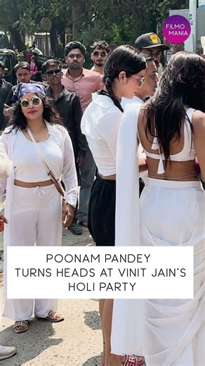 #poonampanday Steals the Show at Vinit Jain #holi Party | Bold & Glamorous Appearance 🔥🌈
