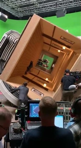 BTS Magic: How the 'Inception' Dream Heist was made!