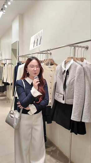 Nghe nói Calie có dịp sale BLACK FRIDAY lớn nhất trong năm nên nay tôi ghé qua xem thử thôi chứ không mua nha :))) 📍 Sale upto 50% ưu đãi lớn nhất mùa thu đông 2025! #Calie #Caliehouse #SimplyPretty #Blackfriday #SaleUpTo50 #sieusale | Calie