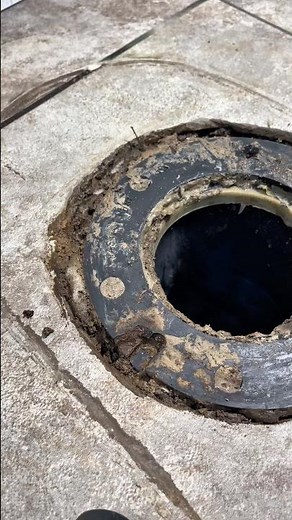 💧💔 Toilet Leaking at the Base? Broken Toilet Flange Repair