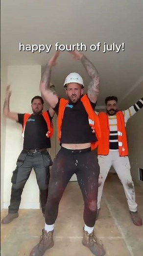 Happy 4th from the song that always gets America dancing!🕺🇺🇸