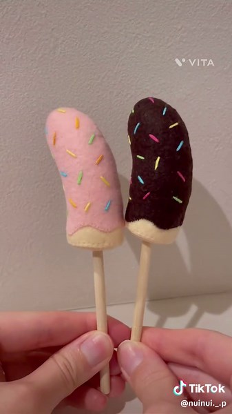 バレンタインにぴったり！フェルトチョコバナナ