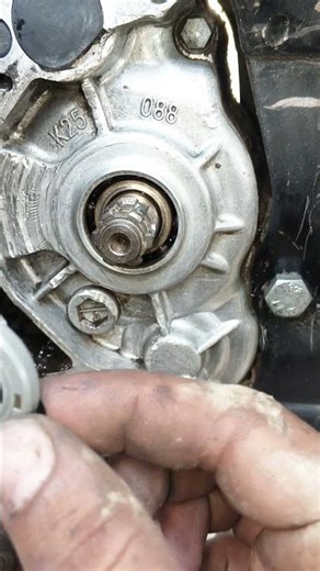 🔥 Motorcycle Engine Oil Leakage Problem? | Easy Oil Leak Repair Solution | Mechanic