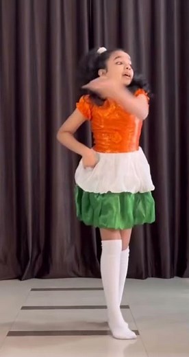 I love my India song dance performance | london dekha paris dekha song | republic day status #shorts