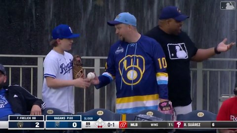 Brewers fan gets hyped after catching home run ball | 05/06/2024