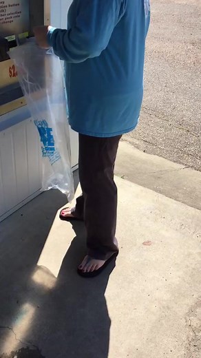 Hilarious Ice Machine Prank Compilation