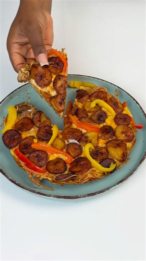 Faith Temitayo Oyebanjo on Instagram: "Spaghetti Fritata My friends I promise, as long as you are here on this page, I’d make sure you don’t get bored of foods you like to eat 🥰 What do you feel about spaghetti fritata?"