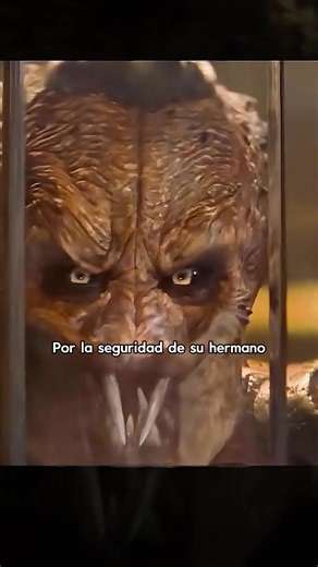 To prove himself to his father, he actually cut his palm. What on earth happened?#tiktok #fyp #movie