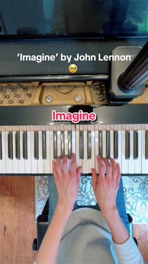 A timeless and beautiful song, and one of the most iconic piano intros of all time. Play ‘Imagine’ with just two simple chords! 🎶 Follow for more easy piano tutorials. ##pianotips##pianocoach##pianolessons##pianotutorial##piano##pianotok##learnwithme##creativehobby##imagine##johnlennon##doitforyou