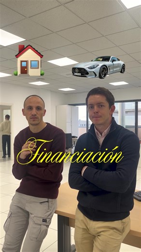 La rentabilidad entre un piso VS un coche 💥📈 Atento que no tiene nada de comparación 💸🚀 Y si quieres aprender más sobre este mundillo de los coches, Comenta ALQUILAR y te digo cómo empezar