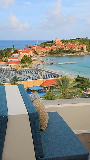 Let’s talk about the flavors of St. Maarten… because at Divi Little Bay Beach Resort, every day is a culinary adventure. From rooftop cocktails at sunset to Italian nights, island bites, tacos, pizzas, and beachside burgers, your all-inclusive plan puts every craving right at your fingertips. 🍽️ Whether you choose Signature All-Inclusive or upgrade to Premium, here’s a taste of what’s waiting for you: 🍳 pureocean Start your morning with a delicious international breakfast buffet, then return f