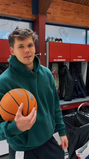 Pukkari-tour ft. Joona Heinonen ja Joel Toikka🤝 ** ** #kouvot #korisliiga #kouvotbasket #kouvola #basketball #hoopin | Kouvot