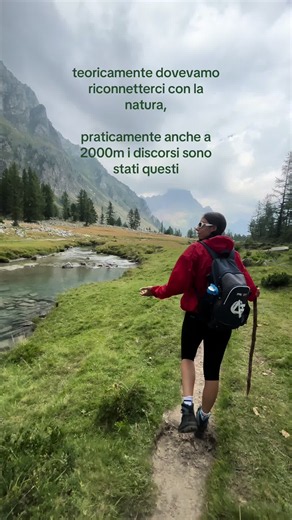 Riconnettersi con la natura: trekking in montagna a 2000m