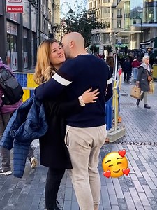 Giving Encouraging Notes To Strangers! 🥰 | Who Cares?