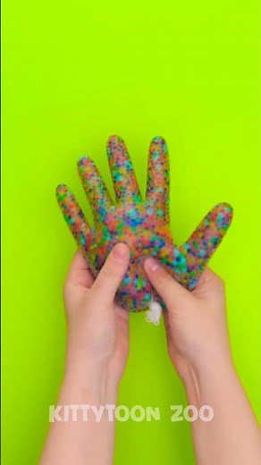 Craft Your Own Whirling Wonder! 🎉🌀 Quick & Easy Fidget Fun!