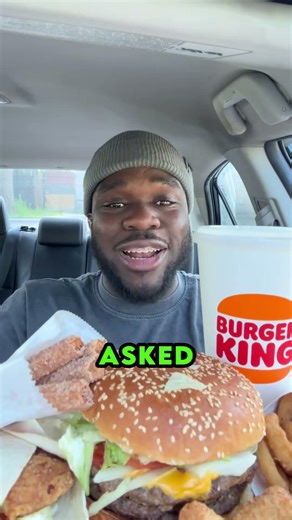 They found alive bird inside a soda machine