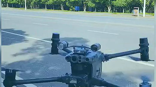 大疆（DJI）无人机 7 英寸大屏 RC Plus 遥控器 适用于经纬M30系列M350 RTK