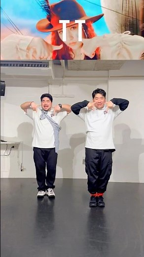 みんなもダンスチャレンジしてみてね！おじさんもTWICE（트와이스）のTWICE remixを踊りたい。| 1時間トライ #TWICEmedleyChallenge #TWICE #jyp