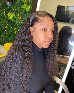 Watch Beautiful Customer Show on Amazon Live