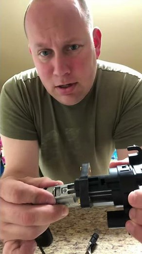 How to remove key cylinder from ignition switch C5 Corvette