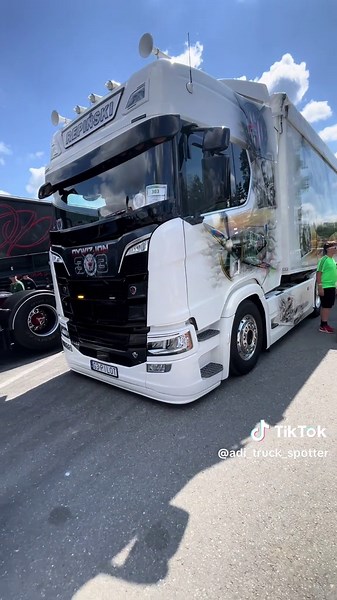 Exploring G3 Pilot: Advanced Truck Styles in Poland