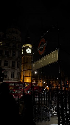 London Westminster Tube Station Travel Guide