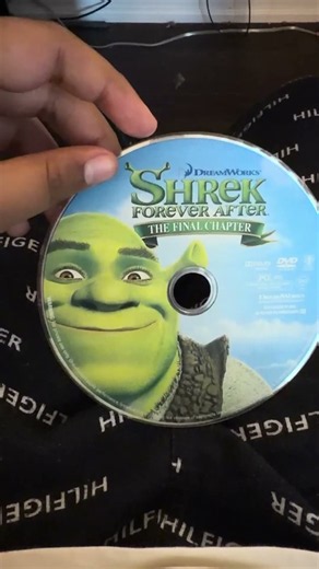 Shrek 4: Forever After The Final Chapter (2010) DVD Disc Review and Overview