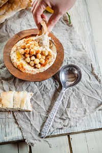 ¿Qué comer con hummus? 15 ideas diferentes más allá de los crudités