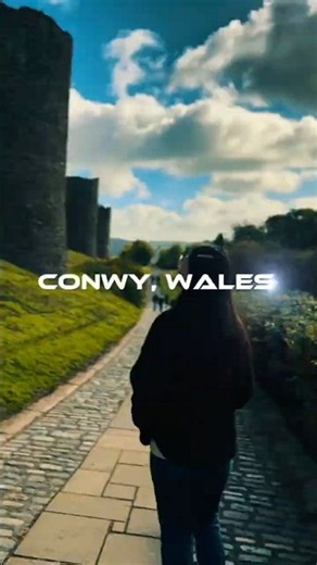 This Medieval Town in Wales Still Has Its Walls 🏰 | #conwy #wales #travel #shorts #unitedkingdom