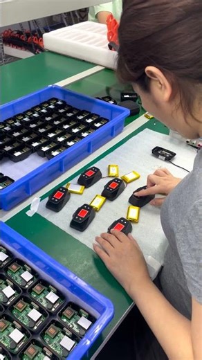 Cœur du F800 : installation de la puce GPS