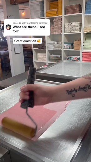 Beeswax wraps are an all natural & reusable alternative to plastic wrap! You can wrap sandwiches, fruits, cover bowls & more. 🐝💛 With proper care, you can reuse our wraps daily for about a year (or longer!) before you may want to add more wax on with our Refresher Bars. ✨ Just hand wash them with cool water and a bit of dish soap, then store in a cool, dry place in between uses. What other questions do you have about them? 🥰 #beeswaxwraps #asmr #ecofriendly #shopsmall #zerowaste #plasticfree 