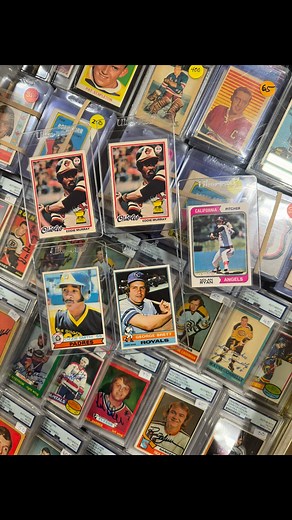 17K views · 158 reactions | Day 1 of Sports Card Expo and I was able to ✅ a bunch of boxes on my list! #thehobby #sportscards #whodoyoucollect #cardcollector #sportscardexpo #cardcollection #cardcollecting #baseballcards #cardshow | RVD With The Cards | Facebook