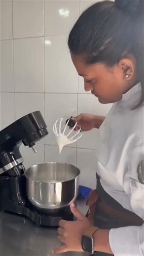 How to Make Vegan Marshmallows | Festive Baking with Aquafaba & Agar Agar