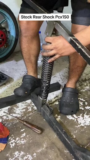 Repairable and Reusable Stock Rear Shock: Tips and Tricks