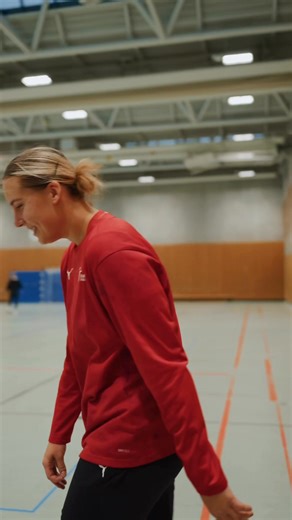 Jak oslavit gól Galošovi? 😌 Karolína Pejšová & Marie Poláková o nedělním tréninku i secret santovi | Česká Házená / Czech Handball