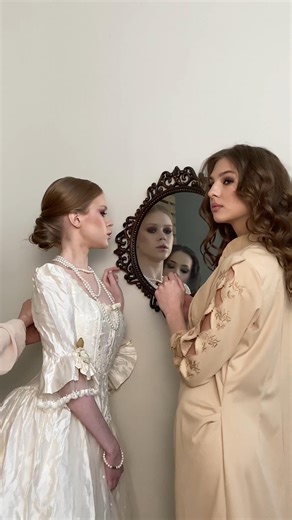 मर्दों और औरतों के बटन अलग क्यों? 🧐 | Part-2 #shorts #facts #shortvideo #history